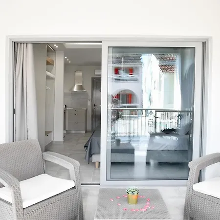 Spyridoula In Corfu Apartamento *